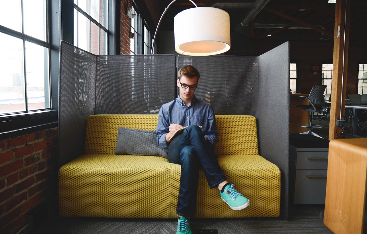 E-Readers: Beyond The Page, Into The Metaverse? 1 gee8538d315fea287240dea685d784143cde306e4e6a780cc7bc4150b8feac78d22b8cc5df8eb7d66fd304dd3c61cee045c6667b861f40dd0b6f55dc7ebf4e28a 1280