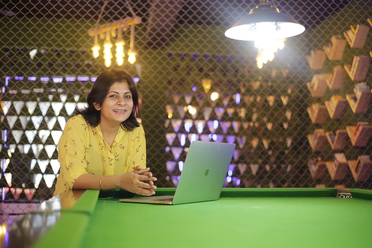 Untethered: Building Community On A Digital Highway 1 g82e3a70a7d0d1bdb79df82fb765929df3fc35108bfe672c9abde693cd6515c7a6268824c878e04bd245cc83328f85813d7e1ebb033cb9b242db4e6d47dba2bca 1280